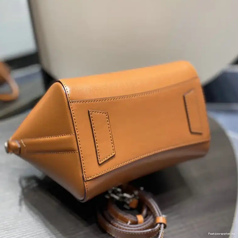 Fashionrepsfam ru 2203RF0004 Givenchy Bag 0812